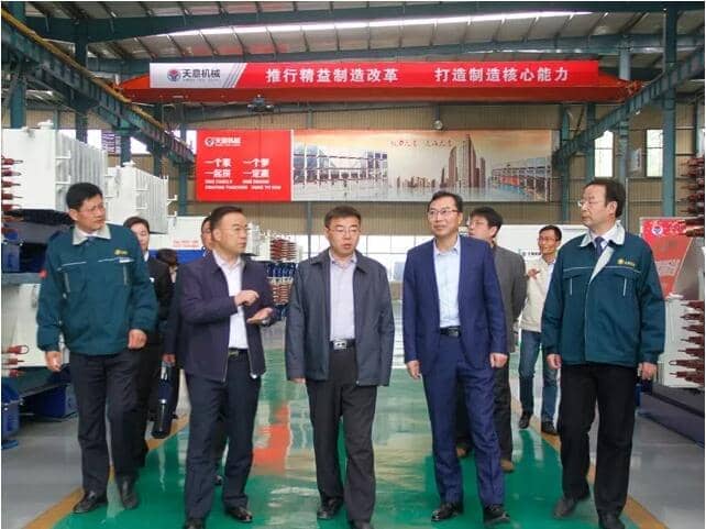 區(qū)委常委、區(qū)紀(jì)委書記、區(qū)監(jiān)委主任王慶峰調(diào)研天意機(jī)械