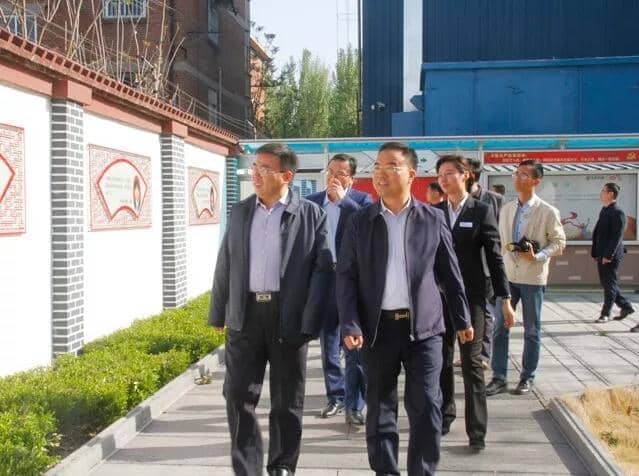 區(qū)委常委、區(qū)紀(jì)委書記、區(qū)監(jiān)委主任王慶峰調(diào)研天意機(jī)械