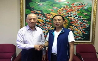 印尼著名僑領(lǐng)、印尼泛印集團(tuán)董事長、印尼總統(tǒng)大學(xué)創(chuàng)辦人-李文光