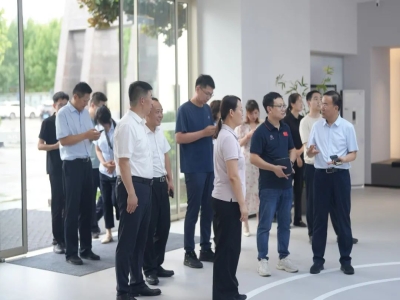 綠色建材產(chǎn)業(yè)鏈融鏈固鏈再發(fā)力！哈工大王代玉教授一行蒞臨天意機(jī)械、卓越精工考察調(diào)研